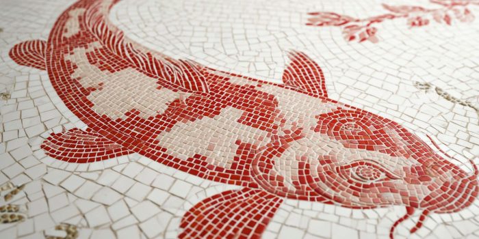 ChatGPT_AI提示词_一幅动态的马赛克作品，呈现出由珊瑚红瓷砖构成的锦鲤，图案精确几何，背景为干净白色_怎么开通chatgpt会员缩略图