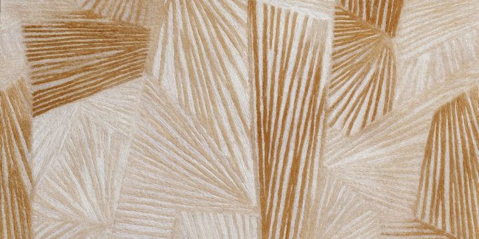 ChatGPT_AI提示词_一款米色和白色的刺绣地毯，具有抽象形状，灵感来自装饰艺术风格_chatgpt5.2版本怎么样缩略图