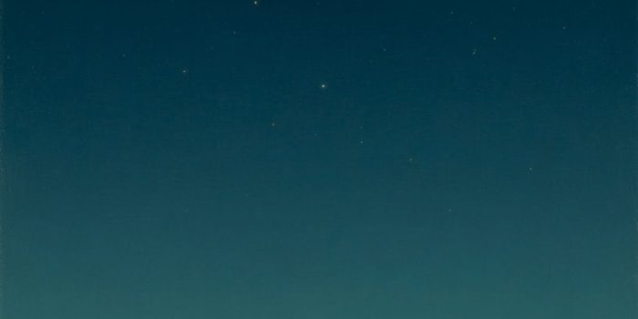 ChatGPT提示词_钢琴和床的氛围_chatgpt网页版本缩略图