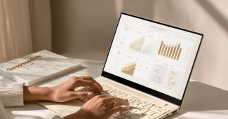 ChatGPT_AI提示词_奢华企业战略概念，干净优雅的工作空间_国内如何买gpt会员卡便宜缩略图