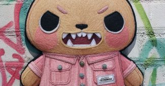 ChatGPT提示词_Labubu是一个穿着粉色衬衫和绿色短裤的可爱兔耳卡通角色_chatgpt怎么在中国使用缩略图