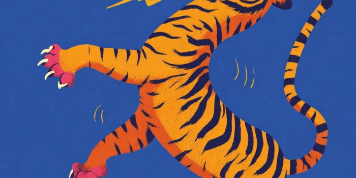 ChatGPT提示词_一只活力四射的老虎在蓝色背景下跃起，展现出动感十足的姿态_国内如何开通gpt会员卡支付缩略图