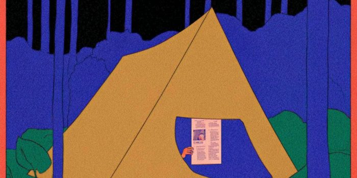 ChatGPT提示词_一顶黄色文件夹形状的帐篷在森林中，里面有一份A+成绩单和一张失踪者海报_chatgpt会员价格缩略图