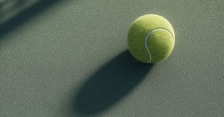 AI提示词_一颗网球在绿色网球场上的顶视图_chatgptplus是什么缩略图